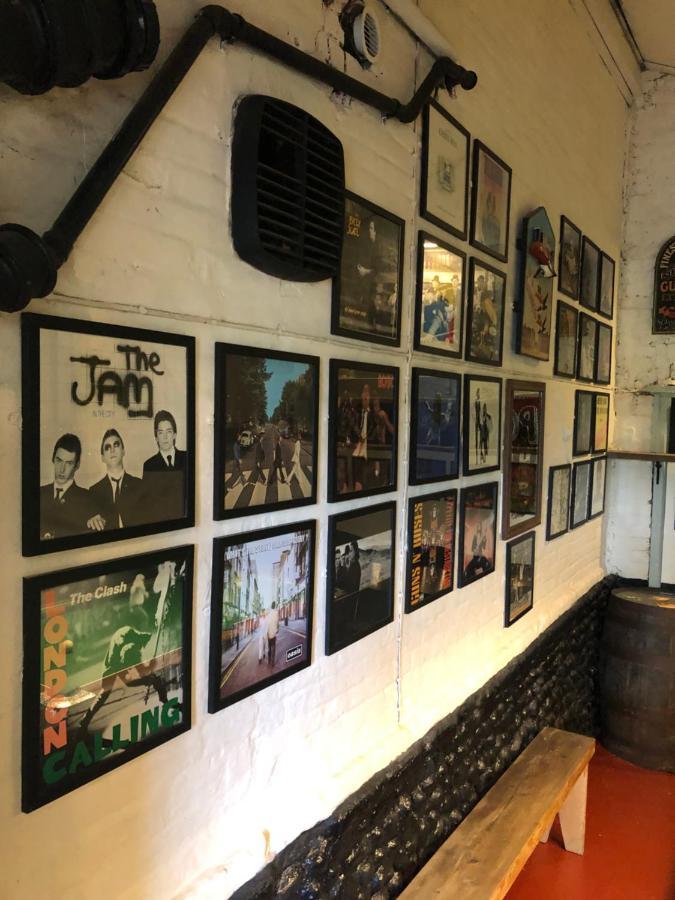 The Crown Inn Smallburgh Eksteriør billede