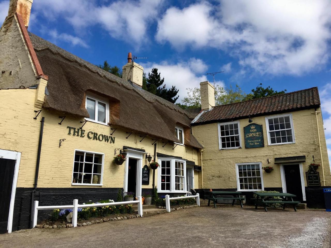 The Crown Inn Smallburgh Eksteriør billede